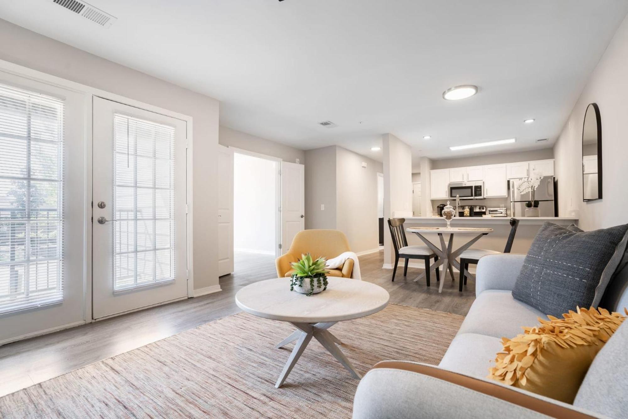 One Bedroom Apartment Near Downtown Ρόλι Εξωτερικό φωτογραφία