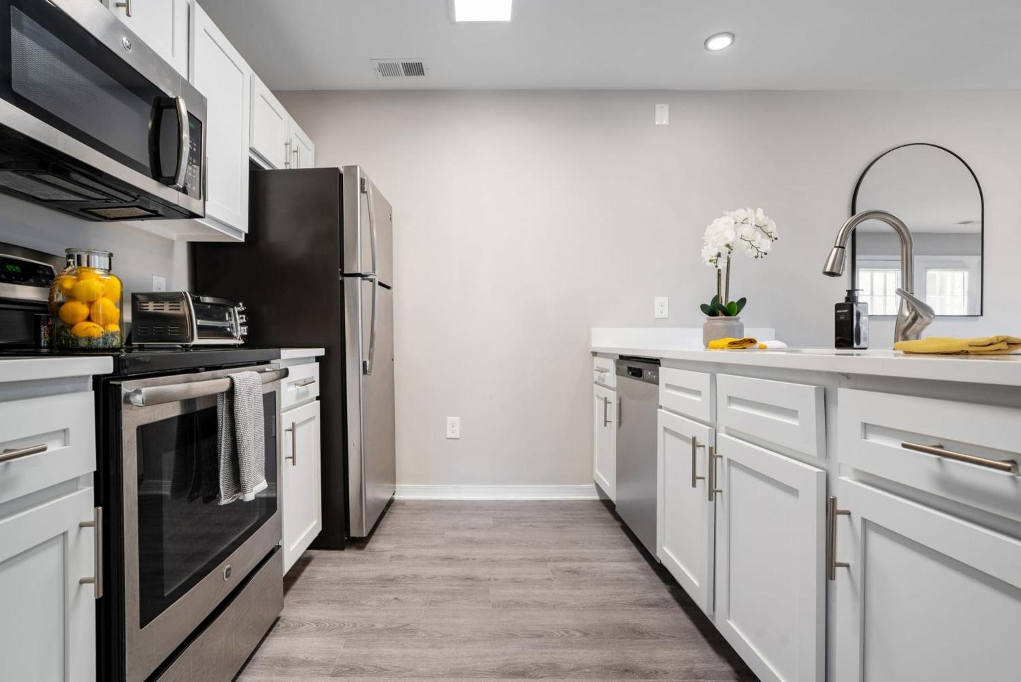 One Bedroom Apartment Near Downtown Ρόλι Εξωτερικό φωτογραφία